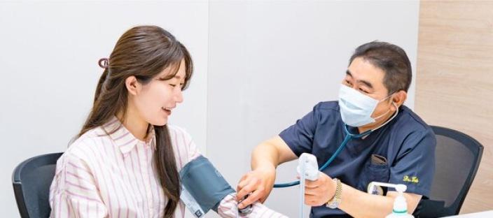 갑상선 암 "몸에 이 증상부터 바로 찾아옵니다" 확인하세요 이미지