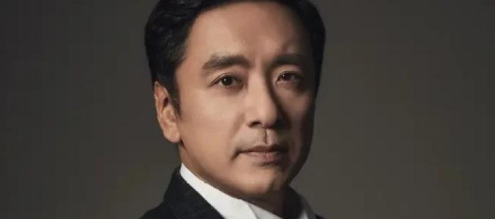 충격! 이혼 후에도 절친?! 서로 취업까지 도와준 레전드 배우 커플 누구길래? 이미지