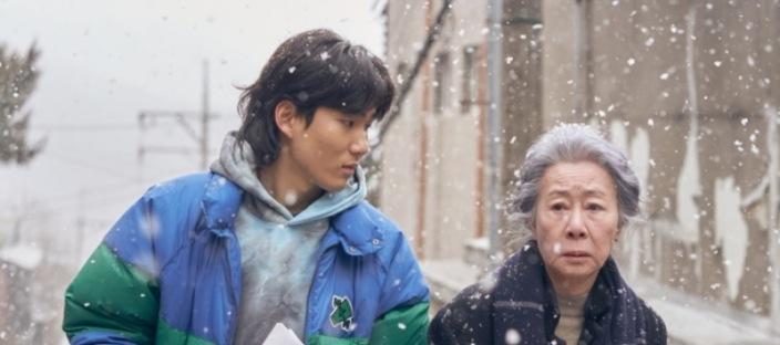 노후에 '이것' 없으면 인생 진짜 초라해진다..2위 돈, 1위는? 이미지