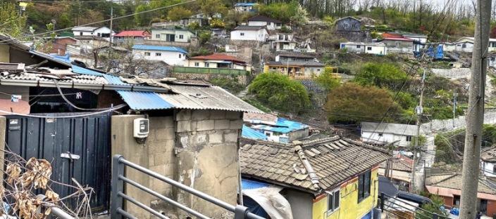 “가난한 집안에서” 자란 사람들의 공통적인 말 습관 이미지