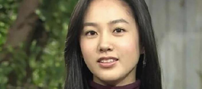 140억 저택 받고 20년째 시댁살이 한다는 재벌가와 결혼한 여배우의 최근 근황 이미지