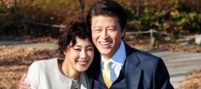 촬영장에서 왜 이렇게 호흡 잘맞나했더니 '결혼 30년차'였던 배우 부부 이미지