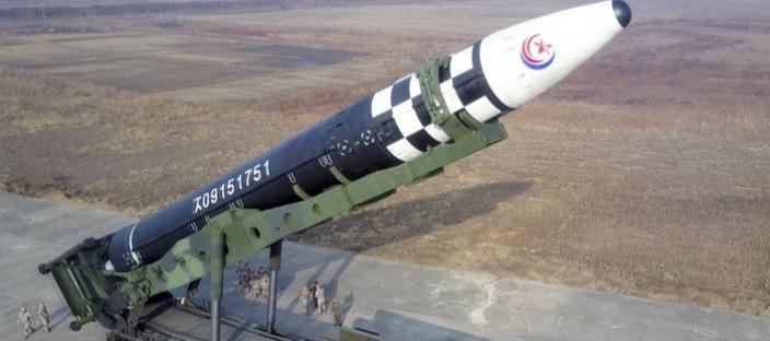 2025년 가장 무서운 미사일 보유 국가 7개국 랭킹 ( 한국 포함 ! ) 이미지