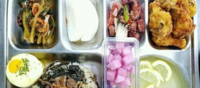 학부모들 사이에서 논란이 있었다는 중학교 급식 이미지