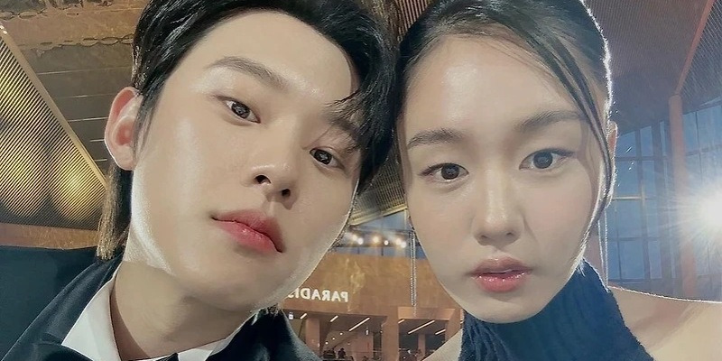 대체 두 사람 관계 뭐야? 만날때 마다 연인사진 찍는 남녀 톱스타 | 필더무비