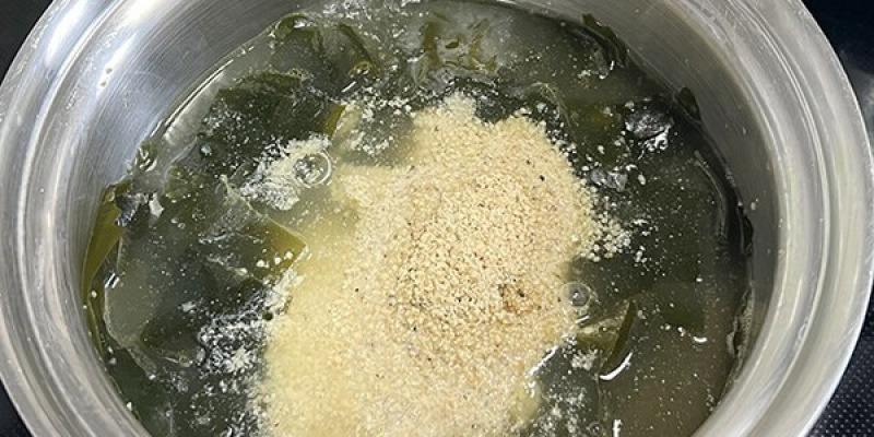 脳の健康は、現職の医師が「無条件に彼の家族に推奨した」という不可欠な食物」