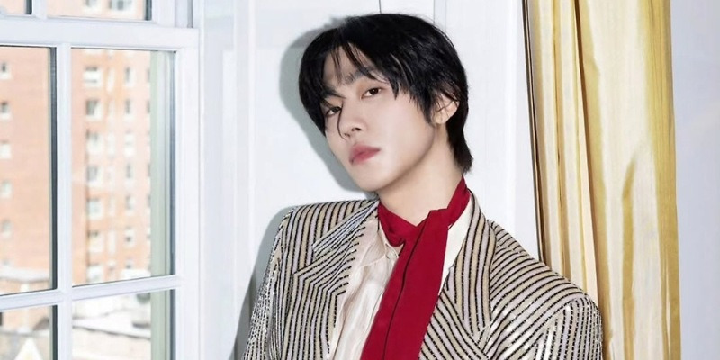 "할리우드 스타들 사이에서도 존재감 미쳤다" 국적 논란 생긴 톱배우, 명품 패션 - 콘텐츠뷰