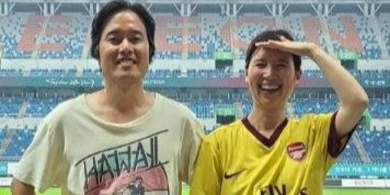 "제 아내다" 결혼 23년 만에 영화 함께 출연한 아내 소개한 배우 - 콘텐츠뷰