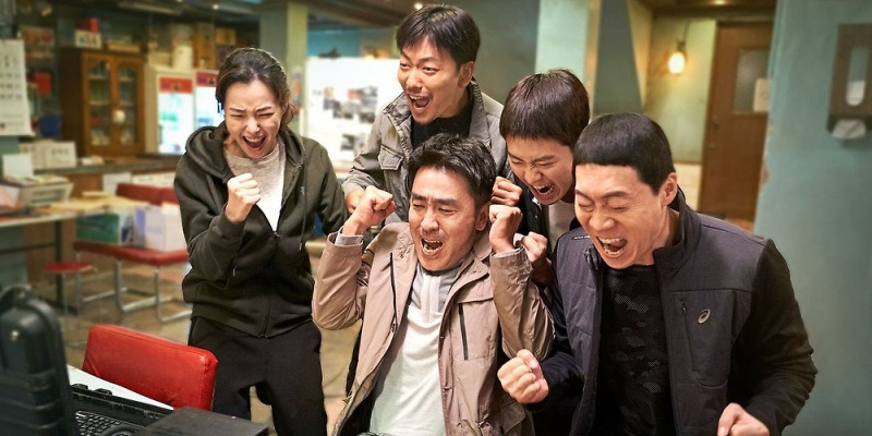 "개봉하자마자 입소문이 미쳤다" 1626만 몰려든 한국 코미디의 끝판왕 - 콘텐츠뷰