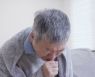 감기로 오인하기 쉬운 폐렴.. 뚜렷한 증상없어 노년층은 더 위험