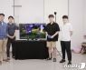 UNIST, 손으로 열·진동 전달 '가상현실 장갑' 개발