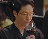 '펜트하우스' 엄기준, 김소연 향해 "사랑해"..이지아 죽음 '축배'