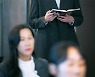 로운 매력 파헤치기! 그가 그리는 '선배 그 립스틱~' 채현승은