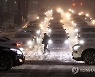 "도로에 4시간 방치됐다" 폭설에 속수무책 뿔난 시민들