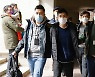홍콩 범민주인사 무더기 체포..서방 국가들 "권리와 자유에 대한 심각한 공격"