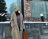 황신혜, 58세에 아무도 소화 못할 화려 패션..모델 딸 둔 엄마의 '스웨그'