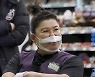 이영자, 70만원 통 큰 결제..돌아온 '연쇄계산마' (편스토랑)
