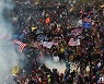 WP "트럼프, 공공질서·국가안보에 위협..해임돼야"