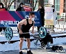 "우리는 마스크 쓰고 운동합니다"