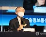 신년 덕담하는 최기영 장관