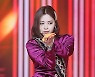 [MD포토] 있지 류진 '핫팬츠 하의실종'