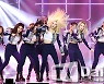 [TD포토] 이달의소녀 '파워 칼군무' (골든디스크어워즈)