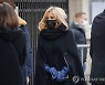 "프랑스 영부인도 지난달 말 코로나19 걸렸었다"