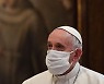 프란치스코 교황, 다음주 코로나 백신 접종.."백신 부정은 위험"