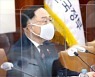 홍남기 "4차 지원금 논의 시기상조"..이낙연·이재명 주장에 반대