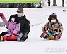 아빠와 신나는 눈썰매