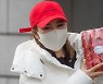 송가인, 빨간모자 가인 "오늘은 딸기가 주인공이어라"  [★SHOT!]