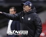 "1069억 손실 가능" 보르도, 정리 해고에도 재정 위기 계속
