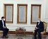외교 차관, 이란 최고지도자실 관계자 면담..입장차 확인