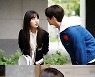 '라이브온' 최종회, 황민현X정다빈의 가슴 떨리는 첫 데이트