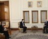 이란 "한국 나포선박 정치화 안 돼..동결자금 해결을"