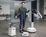 Samsung lays out AI and robotic assistance from everyday chores to workout