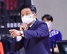 [MD포토] 유도훈 '바로 붙어'