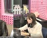 '씨네타운' 박하선♥류수영 "톰 크루즈 보다 멋져"→"예뻐"..로또 같은 부부 [종합]