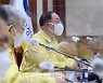 [포토] 모두발언하는 홍남기 부총리