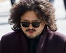 이용수 할머니 '배후설' 제기..검찰, 김어준 불기소