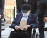 신천지 이만희 총회장 방역방해 무죄..횡령 혐의는 징역 3년 집유 4년