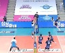 '알렉스 35점' 우리카드, 풀세트 접전 끝 대한항공 제압