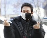 김범룡 '하트 받으세요'