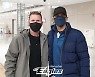 취업비자 발급절차 어떻길래..외인 계약 늦은 구단 전전긍긍