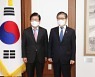 국회 찾아간 변창흠 "1인 가구 증가에 맞는 주택 공급"