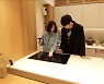 '서울집' 성시경, 간식에서 "키스 맛이 난다" 당황스러운 시식평