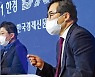 "앞으로 10년은 'AI+X 시대'..인공지능 활용에 제조업 사활 걸려"