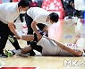 '다리부상' 오재현 '참기 힘든 통증' [MK포토]