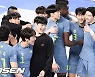 삼성화재 잡고 꼴찌 탈출한 현대캐피탈 [사진]