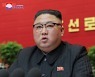 김정은 "핵억제력 강화해 최강 군사력".. 남북대화 제안 안해